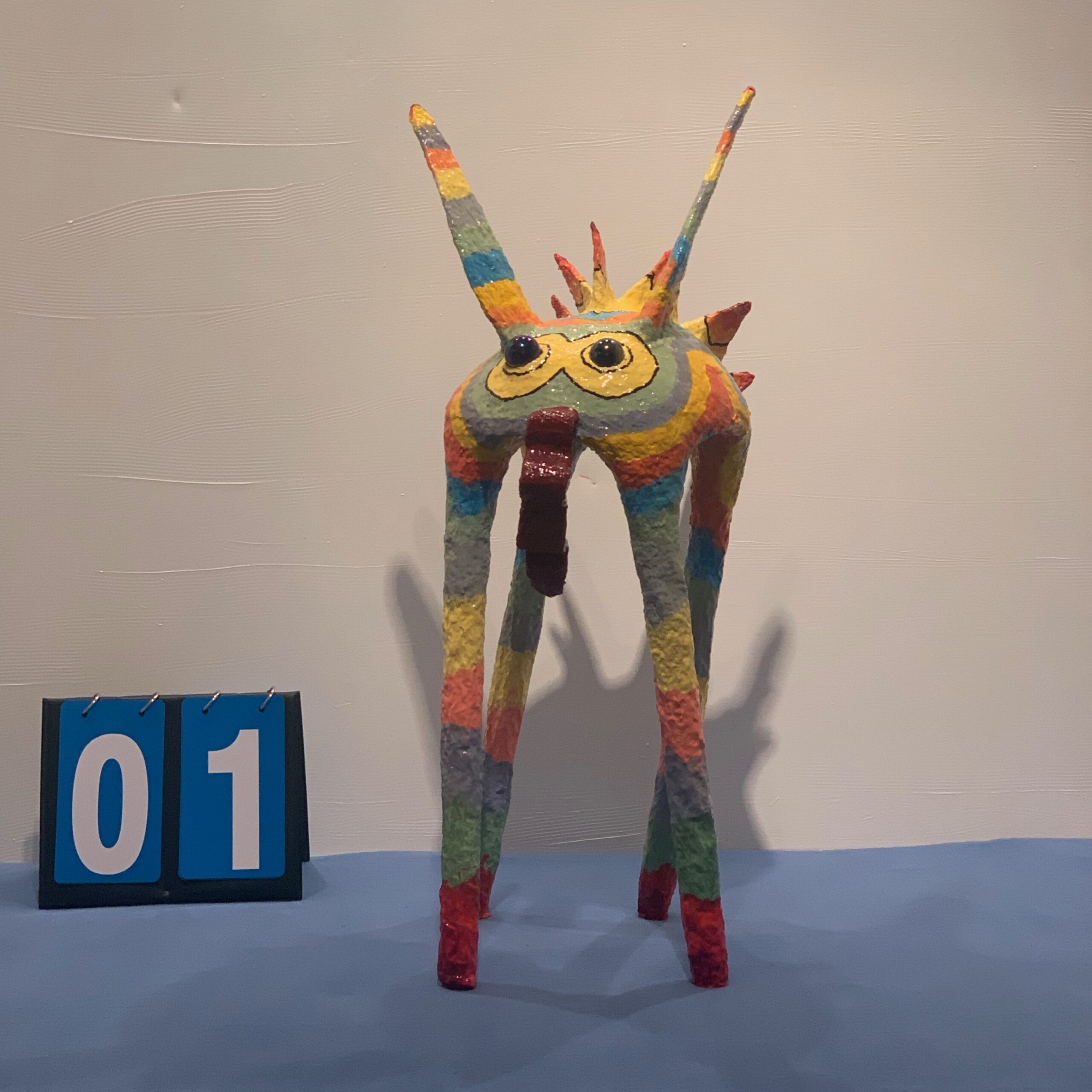 01 - 61x22x39 cm